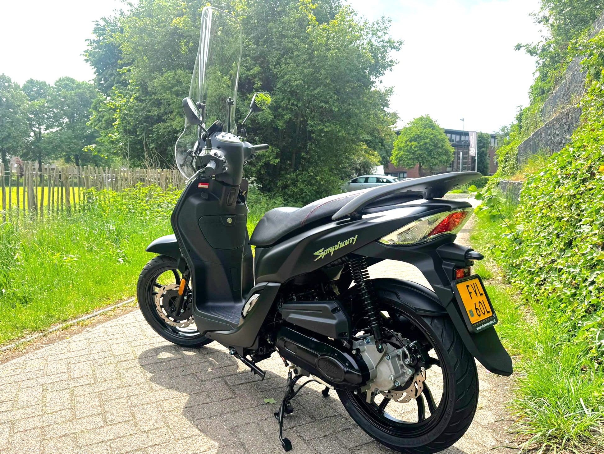 SYM Symphony 45km E5+ 929km Windscherm BETAAL met in3 - Afbeelding 2