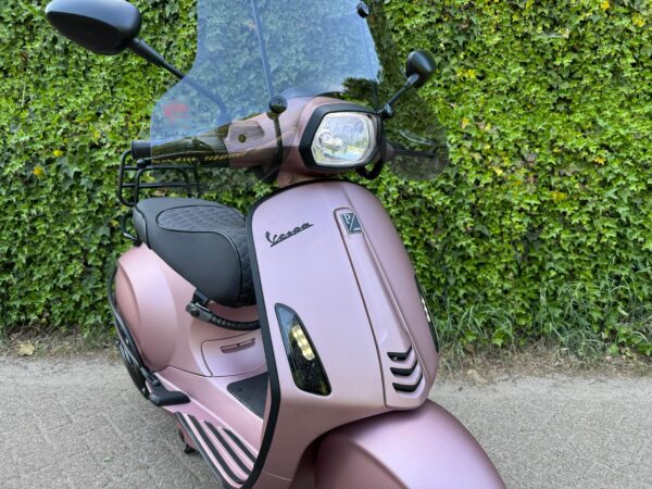 Vespa Sprint CUSTOM ROSE GOLD 45km BETAAL met in3 - Afbeelding 2