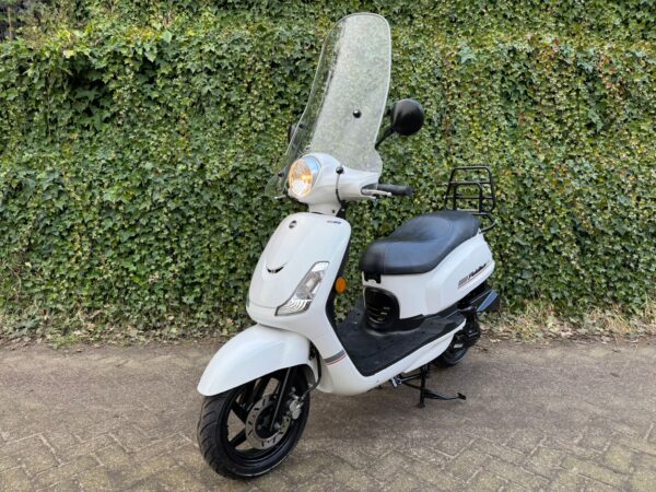 Sym Fiddle 2 45 km ICE WHITE EURO5 BETAAL met in3