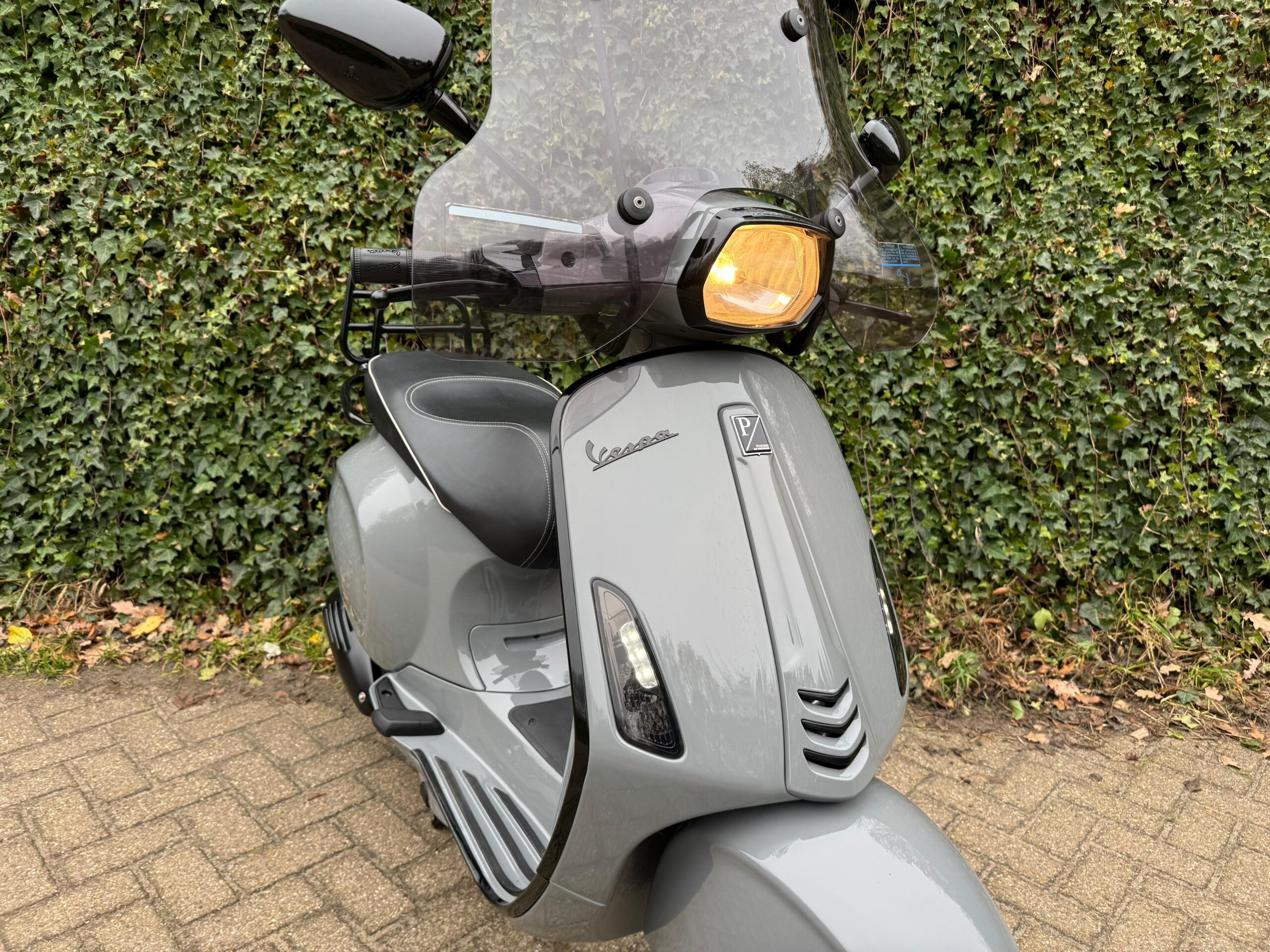 Vespa Sprint NARDO GREY Scooter BETAAL met in3 - Afbeelding 2