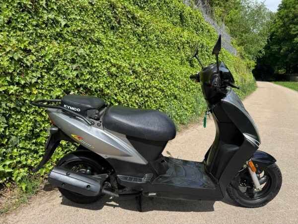 Kymco Agility 45km 10 inch. Lage Instap BETAAL met in3 - Afbeelding 2