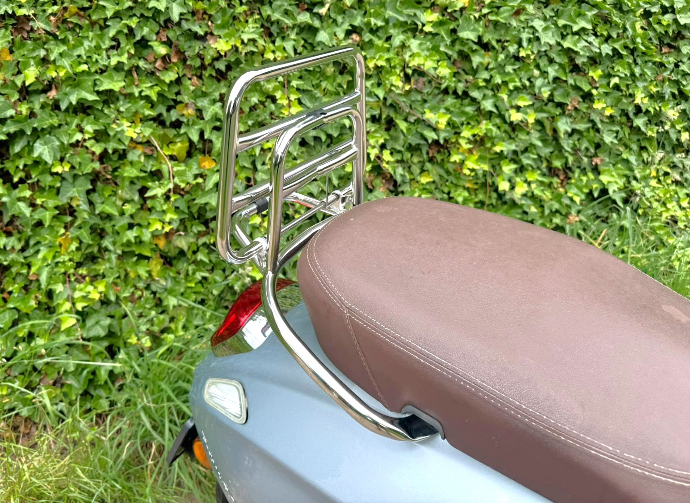 Vespa Primavera Grigio Delicato EURO5 Scooter BETAAL met in3 - Afbeelding 3