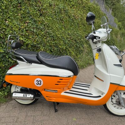 Peugeot Django Scooter DIV. OPTIES BETAAL met in3 GERESEVEERD