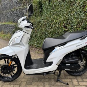 SYM Symphony ST 45km E5 Scooter WHITE BETAAL met in3