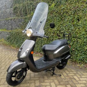 SYM Fiddle 2 45km Porsche Agaat SMOKE Windscherm E4 BETAAL met in3