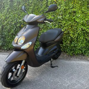 Yamaha Neo's 45km Scooter NETTE STAAT BETAAL met in3