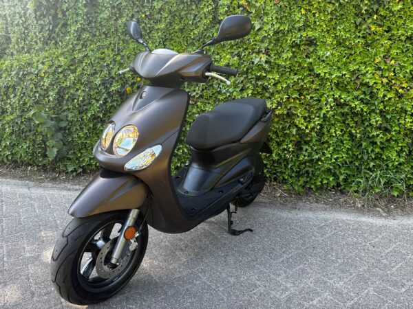 Yamaha Neo's 45km Scooter NETTE STAAT BETAAL met in3