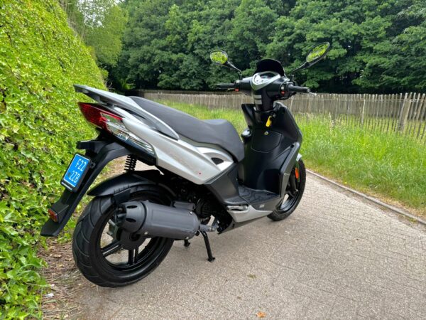Kymco Agility 16+ Grote Wielen NETTE STAAT BETAAL met in3 - Afbeelding 4