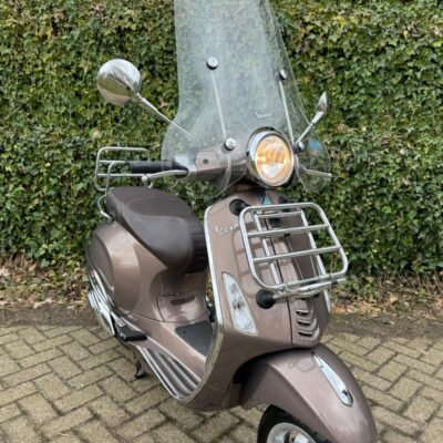 Vespa Primavera Touring 45 km Marrone Top Staat Betaal met in3