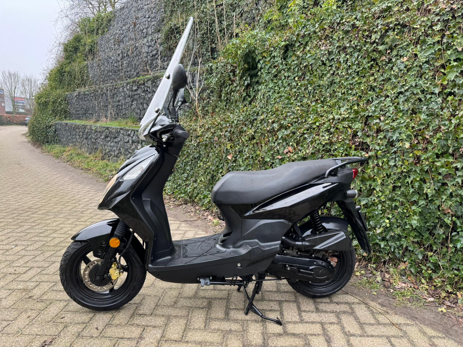 SYM Orbit 2 Scooter Windscherm Hoog BETAAL met in3 - Afbeelding 3