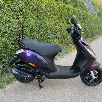 Piaggio Zip SP Mystic Purple Klapdrager BETAAL met in3