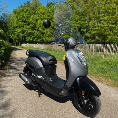 SYM Mio 50i Mat Grijs Windscherm BETAAL met in3