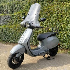Vespa Sprint NARDO GREY Scooter BETAAL met in3