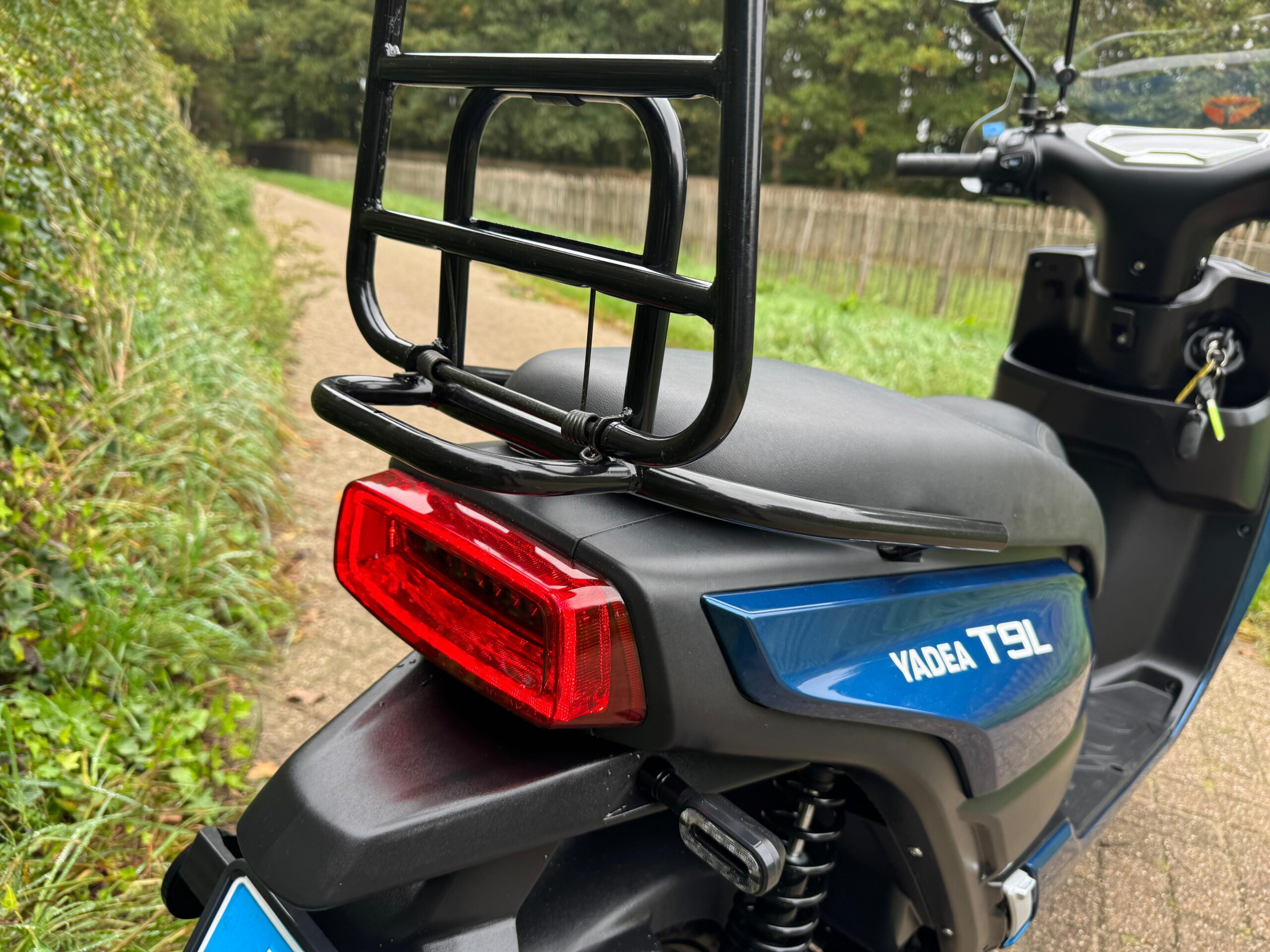 Yadea T9L 172km NIEUW STAAT Windscherm BETAAL met in3 - Afbeelding 5