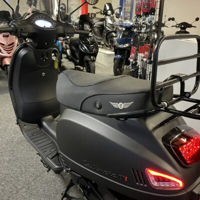 DJJD Cashmere i MAT ZWART Windscherm EURO5 BETAAL met in3