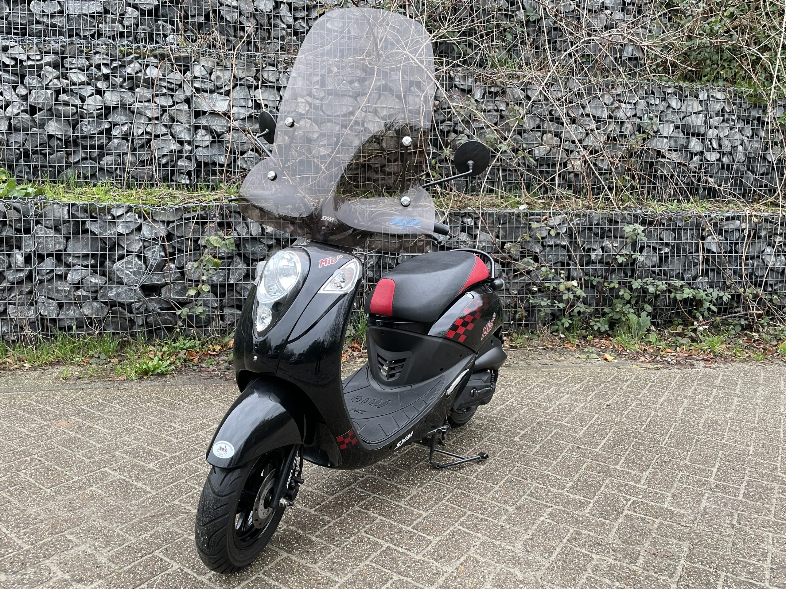 SYM Mio Windscherm SMOKE HOOG BETAAL met in3