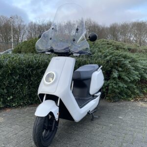NIU N1S Sport 45km Electrisch Windscherm BETAAL met in3
