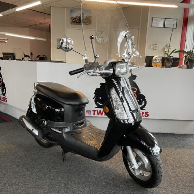 SYM Tonik 45km Scooter Windscherm BETAAL met in3