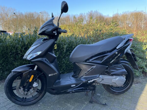 Kymco Agility 16+ 45km EURO5 Scooter ZWART BETAAL met in3 - Afbeelding 2