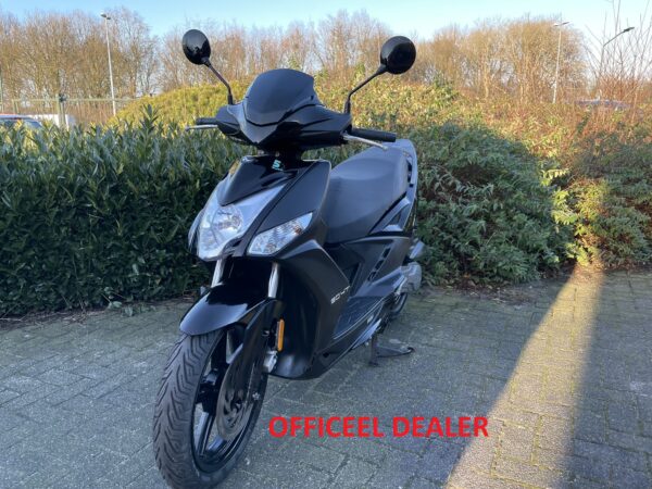 Kymco Agility 16+ 45km EURO5 Scooter ZWART BETAAL met in3