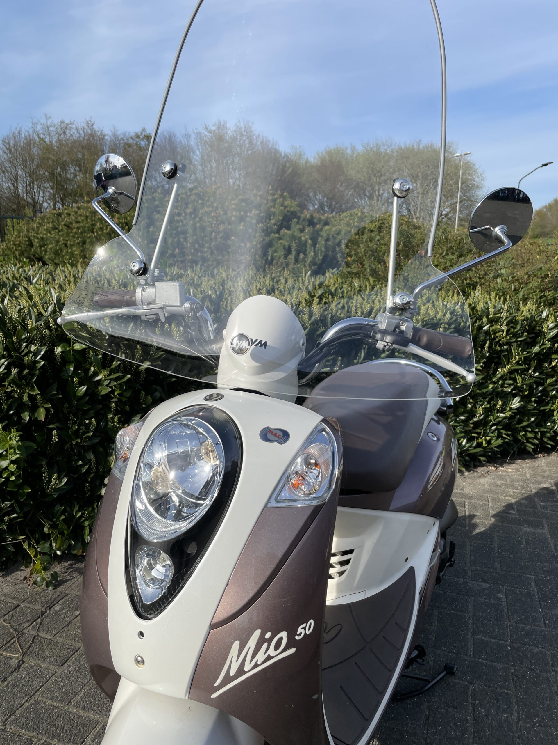 SYM Mio 50 MOKKA Windscherm Hoog BETAAL met in3 - Afbeelding 3