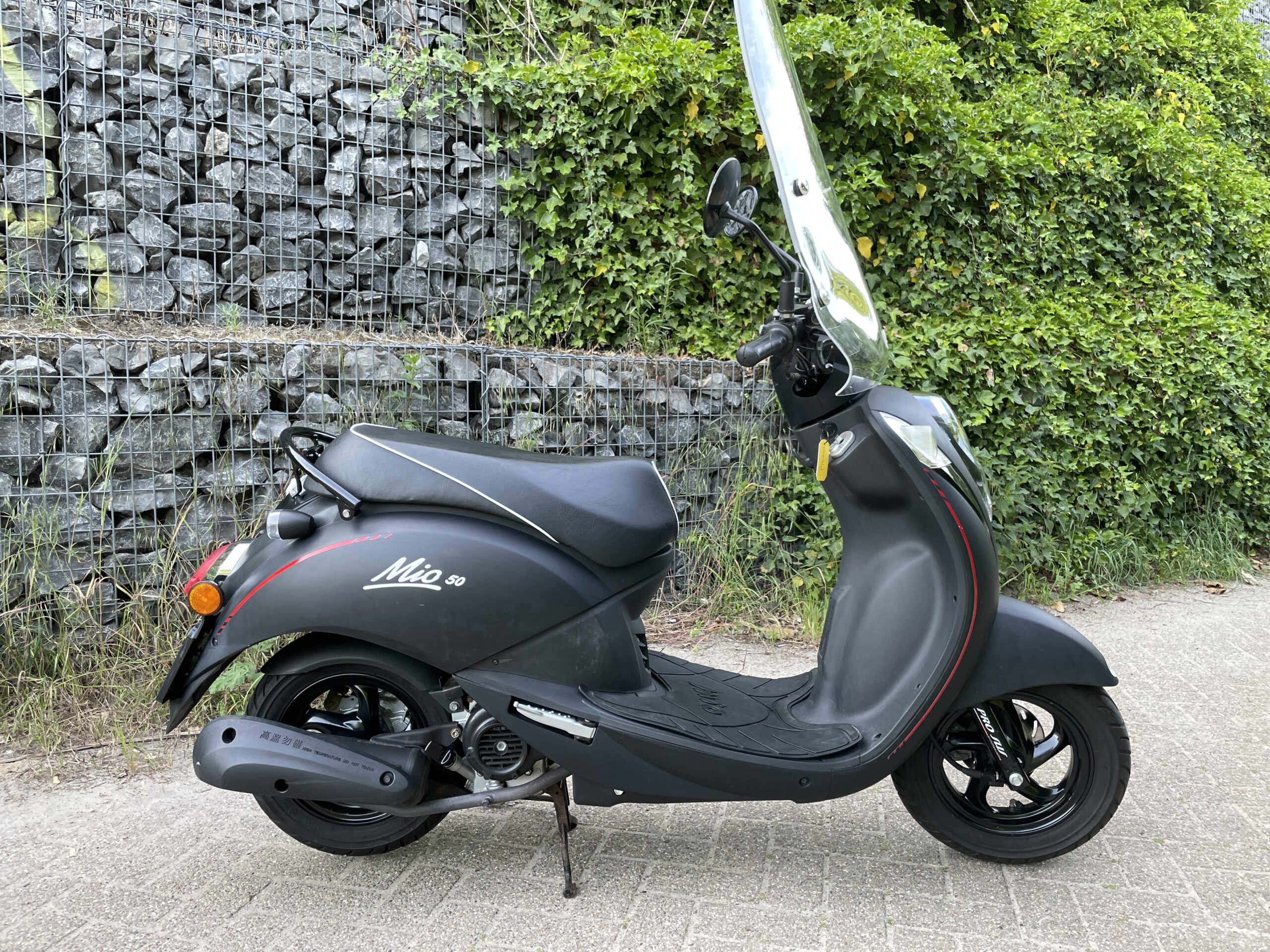 SYM Mio 50 NETTE STAAT WINDSCHERM HOOG BETAAL met in3 - Afbeelding 3