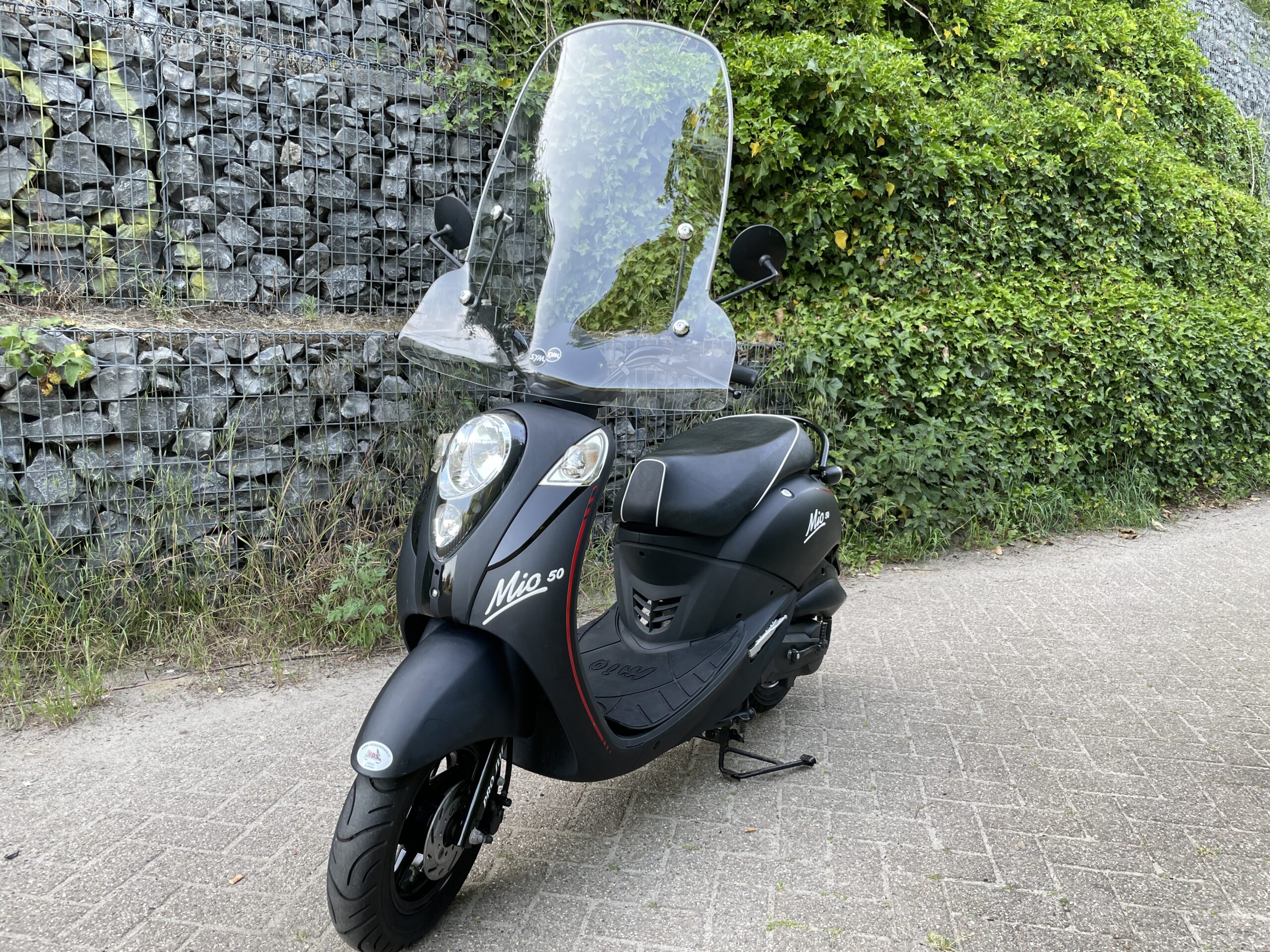 SYM Mio 50 NETTE STAAT WINDSCHERM HOOG BETAAL met in3