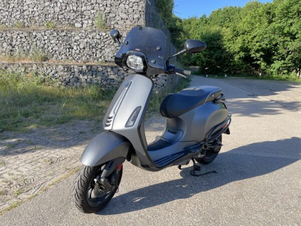Vespa Sprint 50 S 45 km NETTE STAAT BETAAL met in3