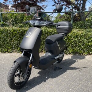 Super SOCO CUx Electrisch DEMO 1.670km AKTIE BETAAL met in3