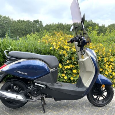 SYM Mio 50i EURO4 Windscherm SMOKE BETAAL met in3