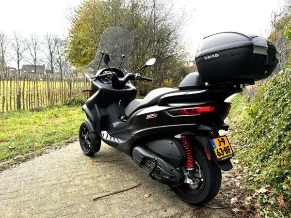 Piaggio 500 MP3 HPE Sport SLECHTS 4.000km AKTIE AUTORIJBEWIJS - Afbeelding 5