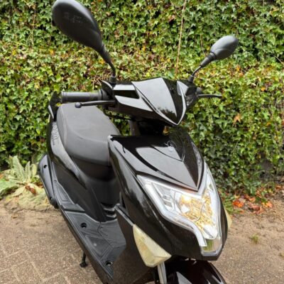 AGM Brash 45 km EURO4 Scooter NETTE STAAT BETAAL met in3