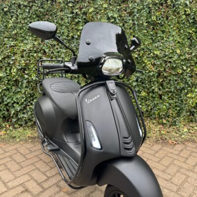 Vespa Sprint NOTTE 45km FULL OPTIES BETAAL met in3