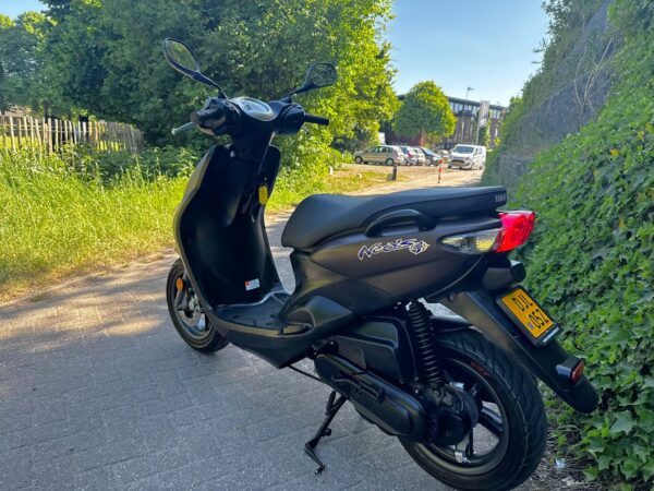 Yamaha Neo's 45km Scooter NETTE STAAT BETAAL met in3 - Afbeelding 4