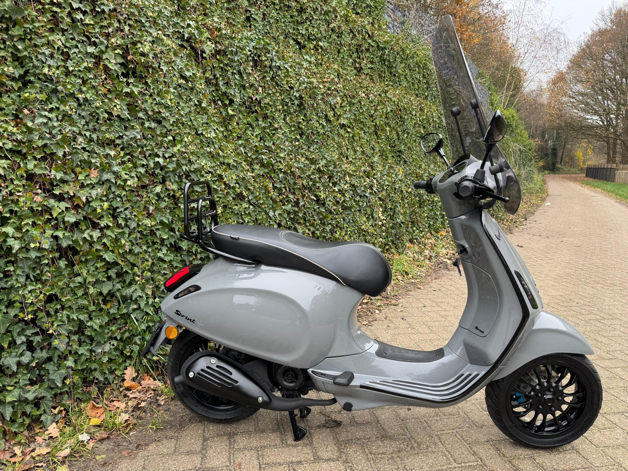 Vespa Sprint NARDO GREY Scooter BETAAL met in3 - Afbeelding 3