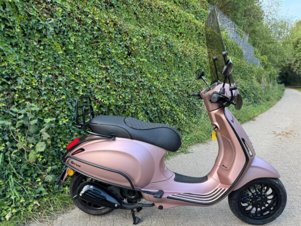 Vespa Sprint ROSE GOLD CUSTOM Scooter BETAAL met in3 - Afbeelding 3