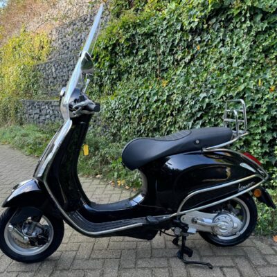 Vespa Primavera 45km Scooter BETAAL met in3