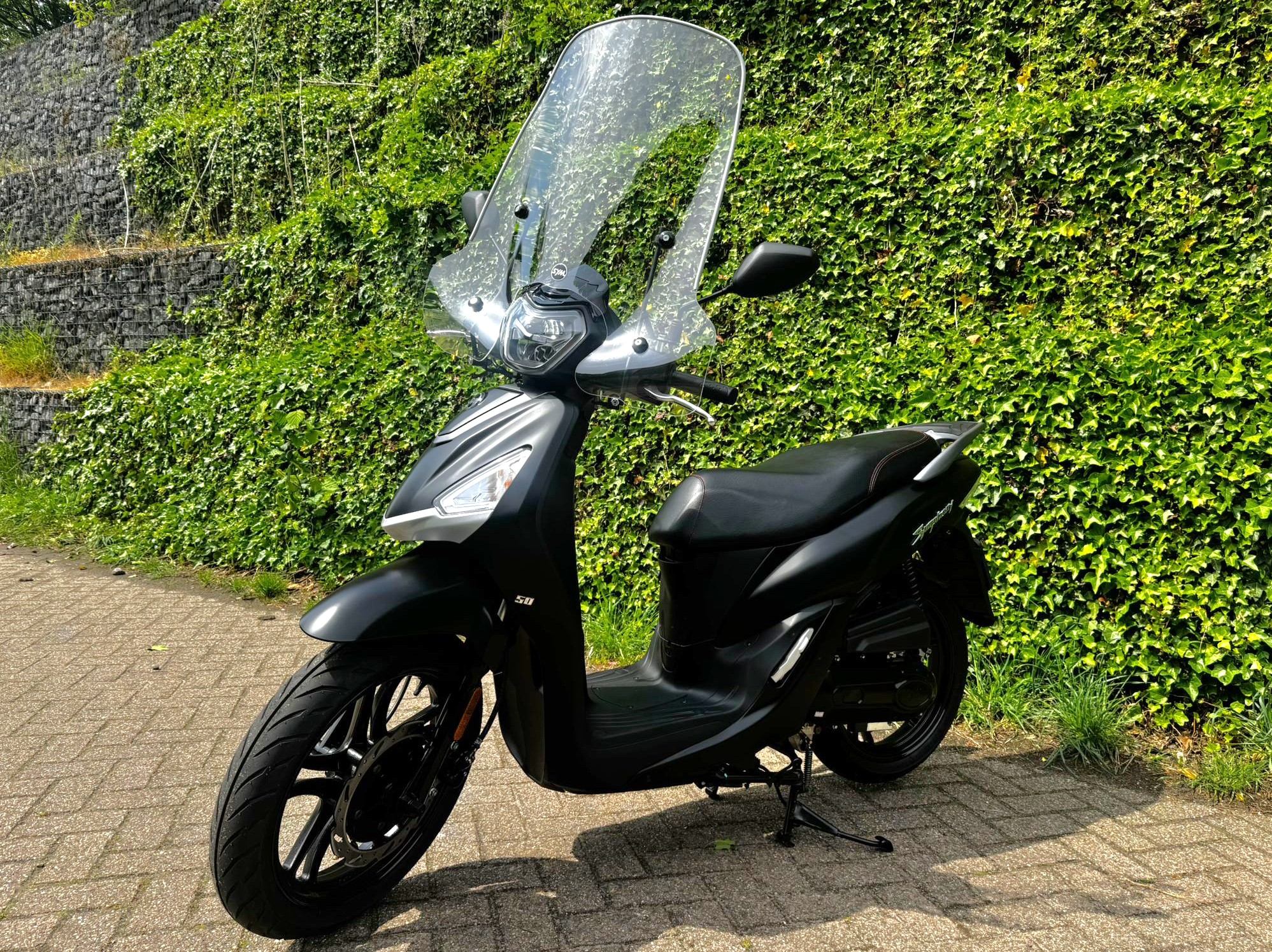 SYM Symphony 45km E5+ 929km Windscherm BETAAL met in3