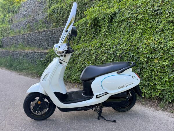 SYM Fiddle 4 45km E5 WHITE Windscherm BETAAL met in3 - Afbeelding 5