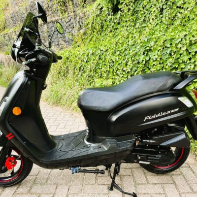 Sym Fiddle 2 SPORT 45 km Scooter EURO4 BETAAL met in3