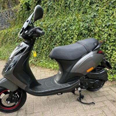 Piaggio Zip SP PORSCHE AGAAT 45km ALPHA BETAAL MET in3