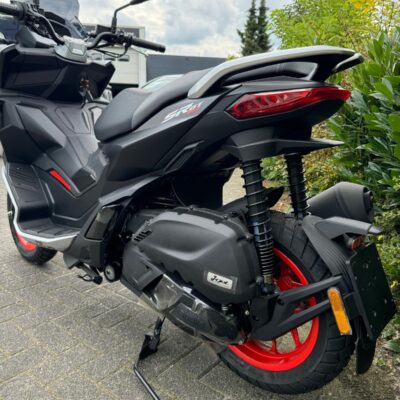 Aprilia sr gt 200 sport 2025 NIEUW BETAAL met in3