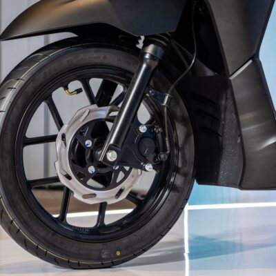 Yadea Velax 45km ELECTRISCH NIEUW BETAAL met in3 Wordt VERWACHT